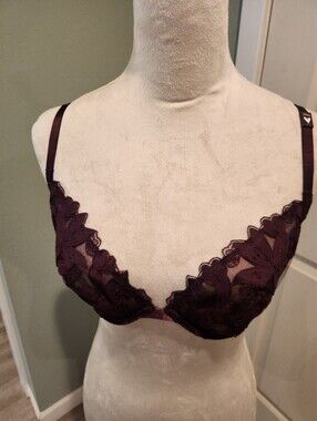 NWT Victoria's Secret Bra